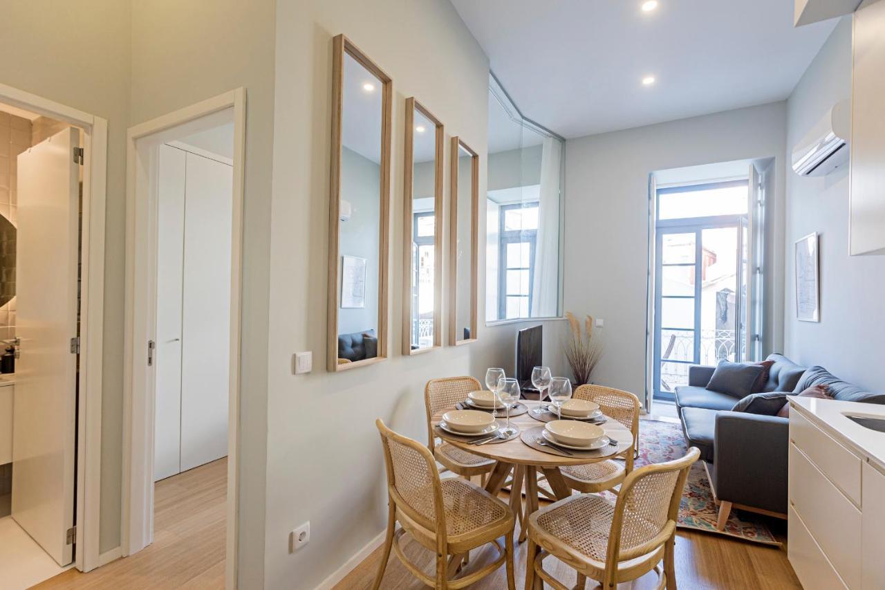 31 Janeiro 157 - Stylish 1Br W/ Ac & Balcony By Lovelystay Porto Dış mekan fotoğraf